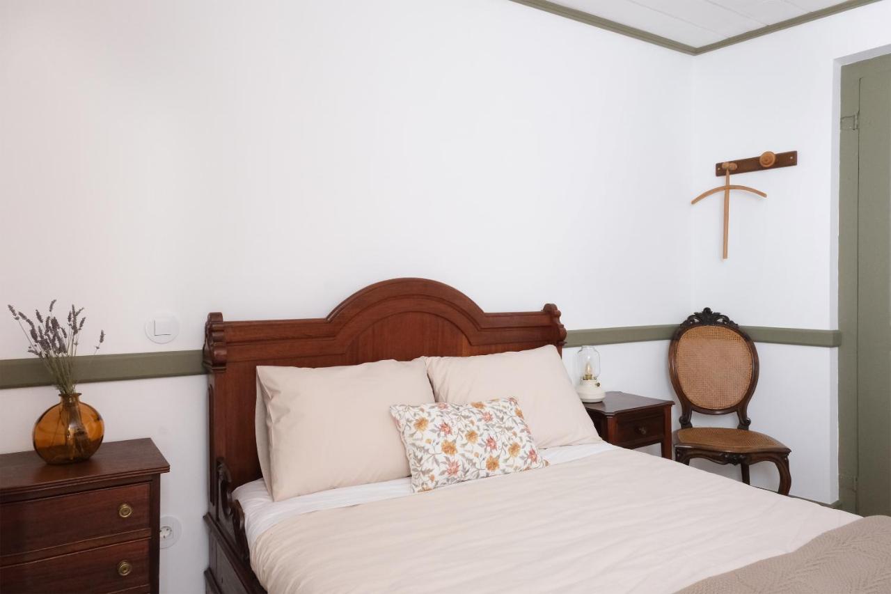Casa Da Praca - Guest House Пиньел Экстерьер фото
