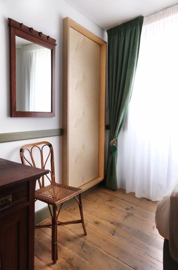 Casa Da Praca - Guest House Пиньел Экстерьер фото